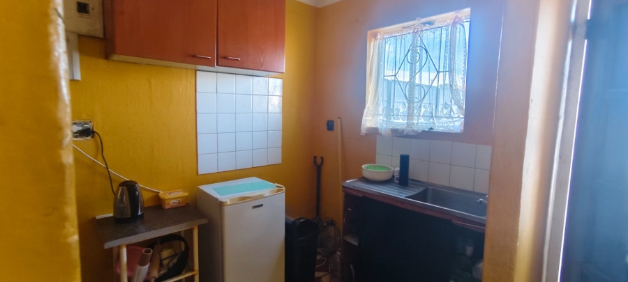 2 Bedroom Property for Sale in Lentegeur Western Cape